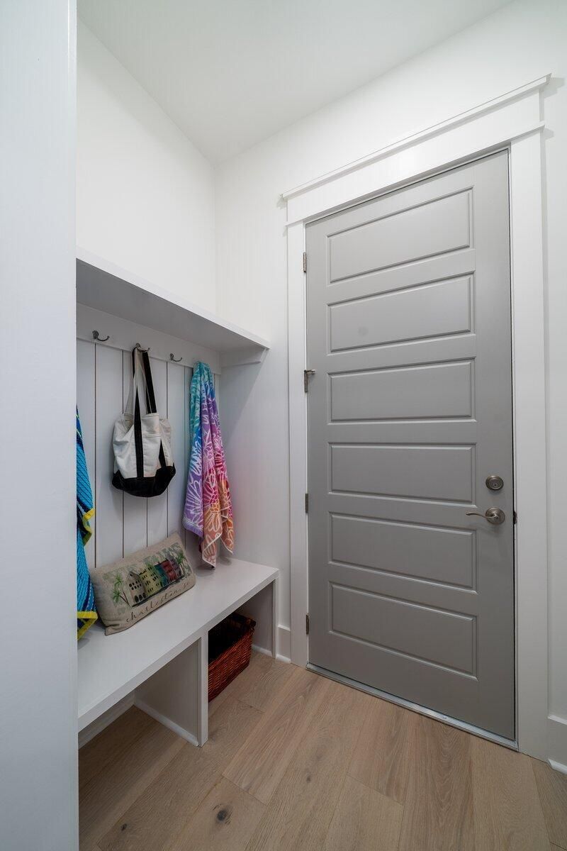 1705 Ancient Oaks Lane Photo 33