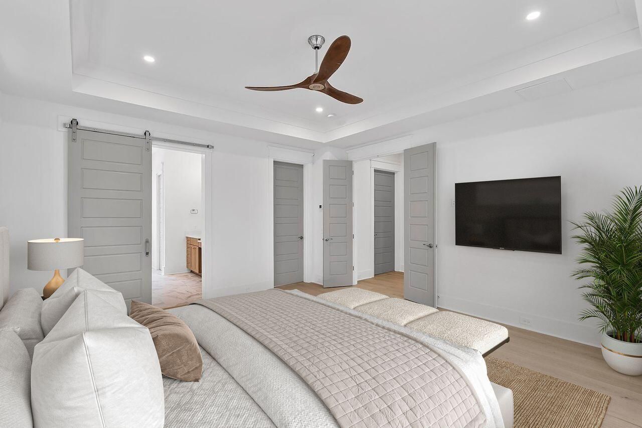 1705 Ancient Oaks Lane Photo 37