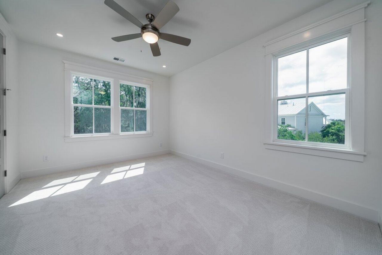 1705 Ancient Oaks Lane Photo 49