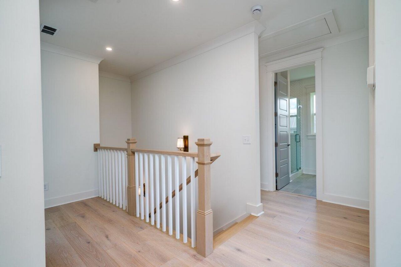 1705 Ancient Oaks Lane Photo 53