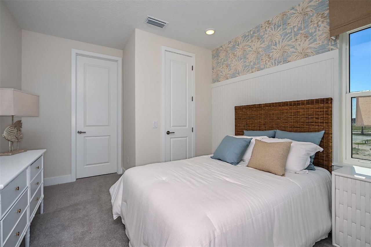 719 Maldives Trail, Sarasota, FL 34234 Photo