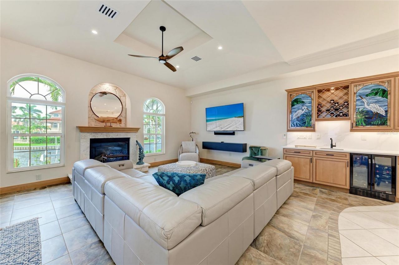 4531 Grassy Point Boulevard, Port Charlotte, FL 33952 Photo