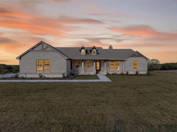 400 Hayden Faith Court, Springtown, TX 76082