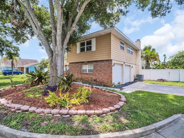 7398 WINDSOR LANE, CLEARWATER, FL 33764