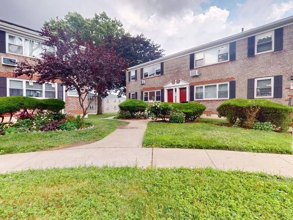 150-28 Jewel Avenue, Unit 1, Flushing, NY 11367