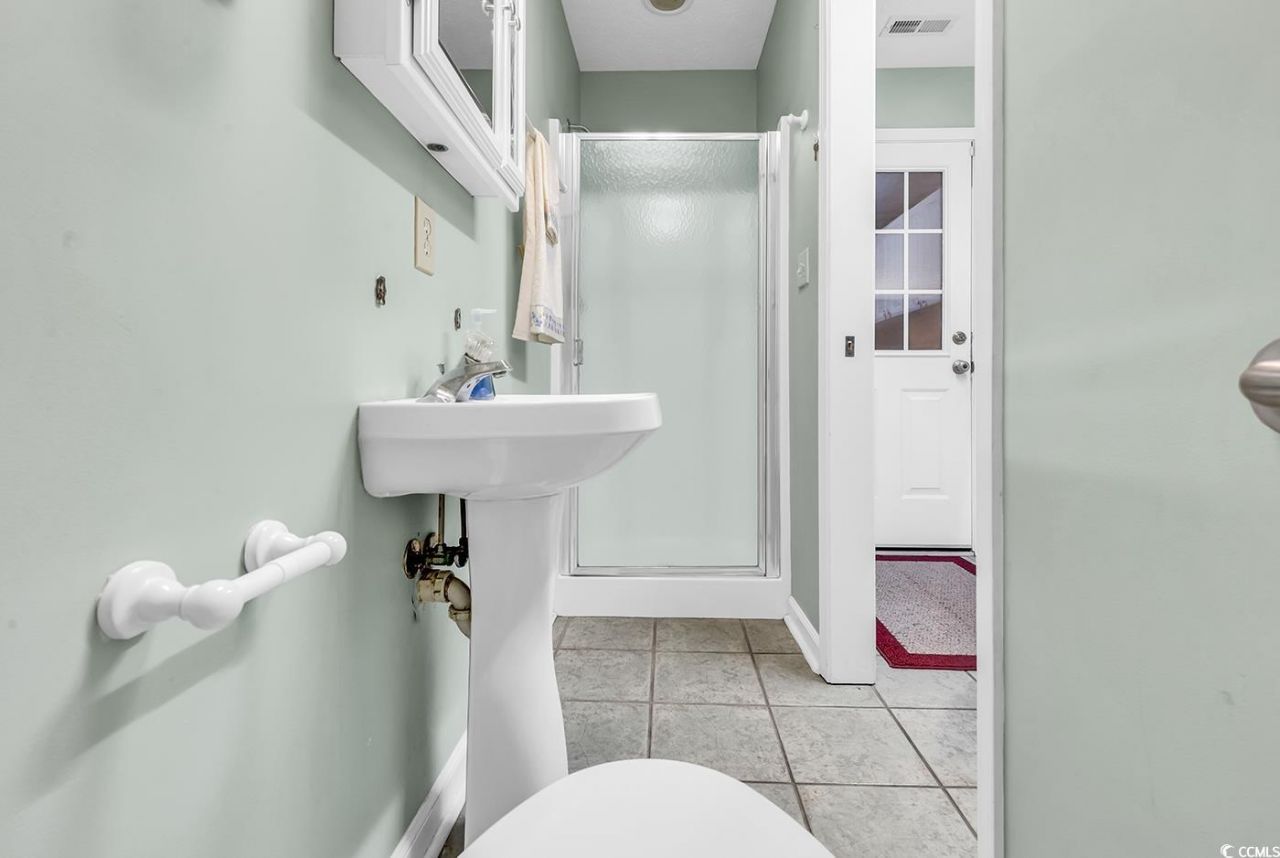 598 Rum Gully Rd. Photo 24