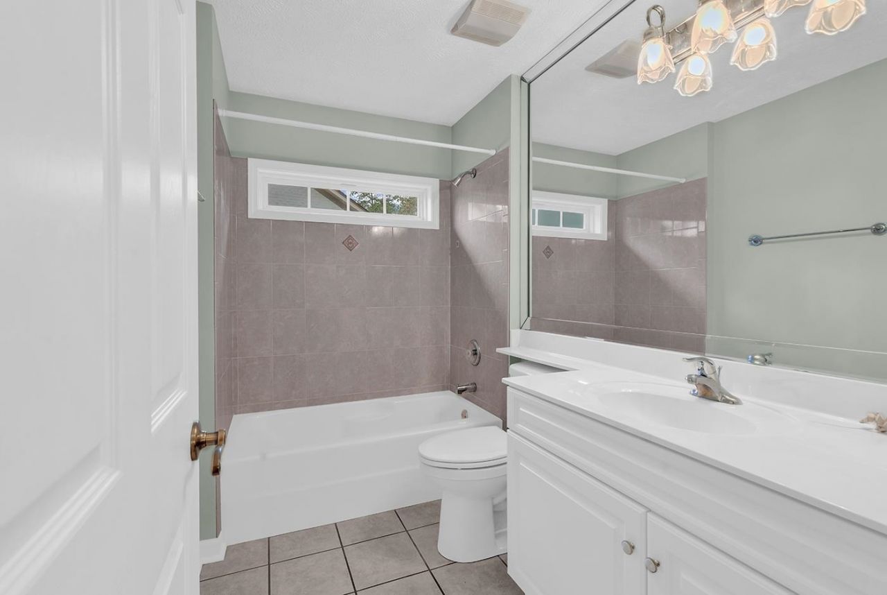 598 Rum Gully Rd. Photo 30