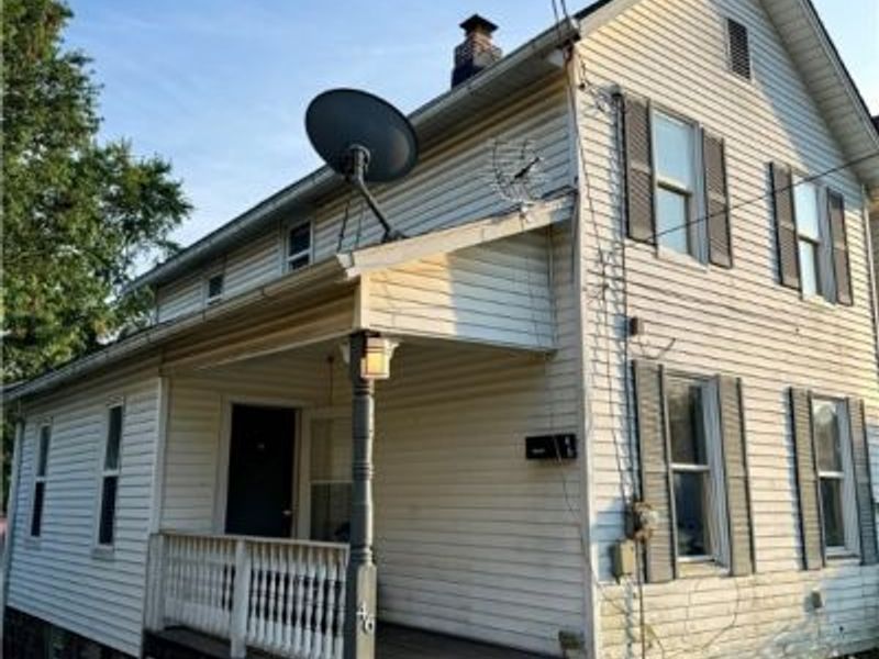 46 Brown Street, Barberton, OH 44203 Photo 2