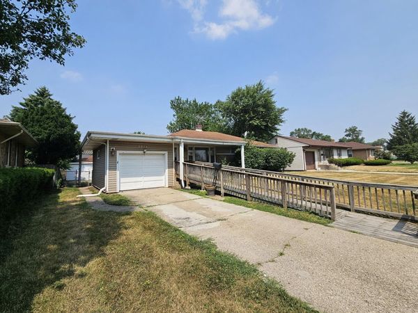 6914 Baring Avenue, Hammond, IN 46324