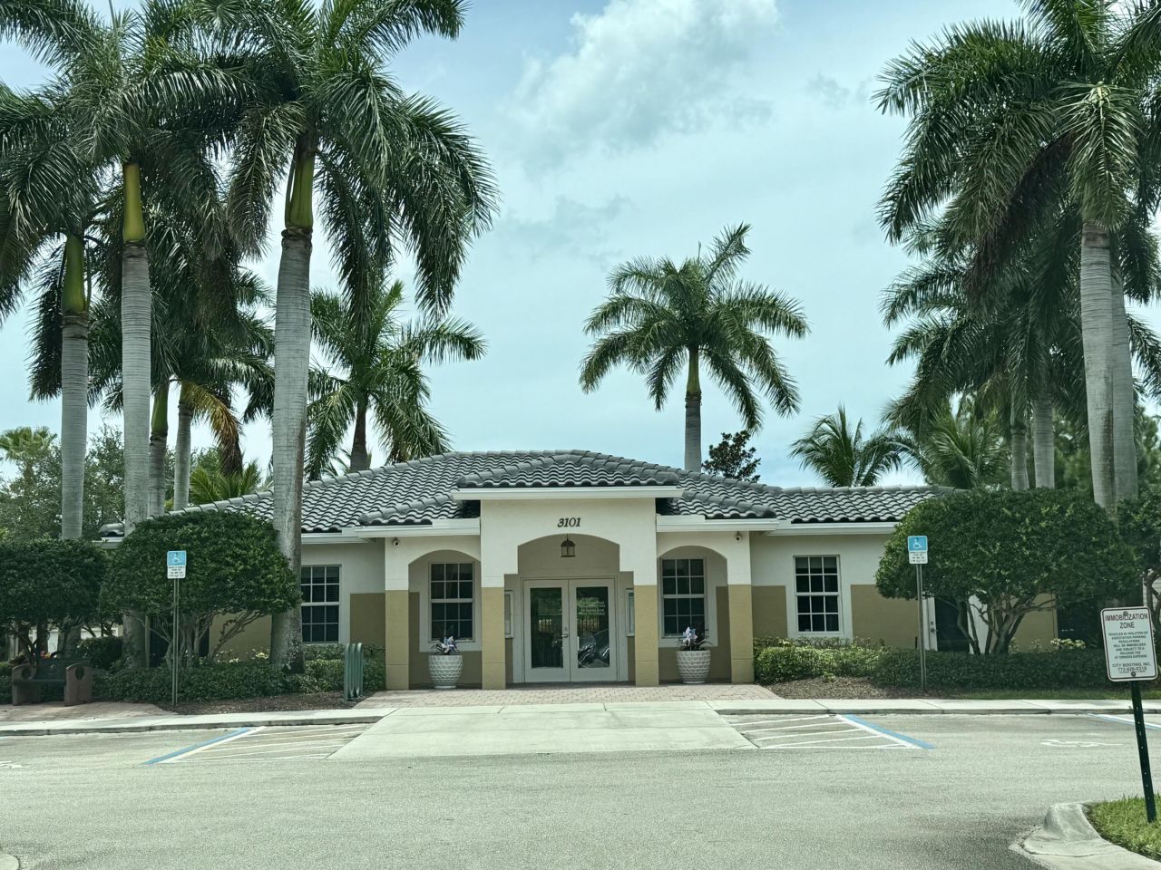 3051 SE Lexington Lakes Drive, Unit 202, Stuart, FL 34994 Photo