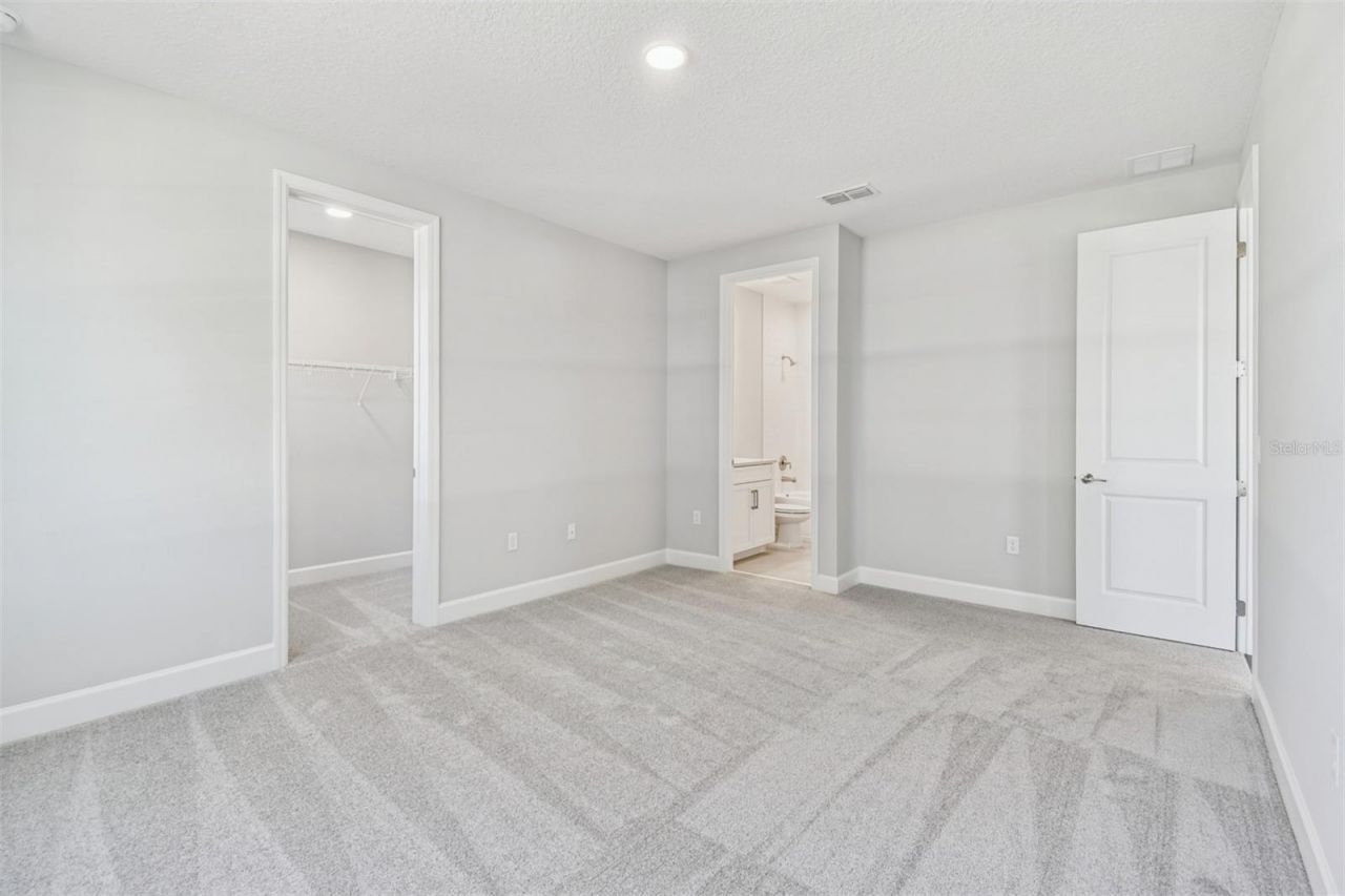 17030 Overstory Drive, Orlando, FL 32820 Photo