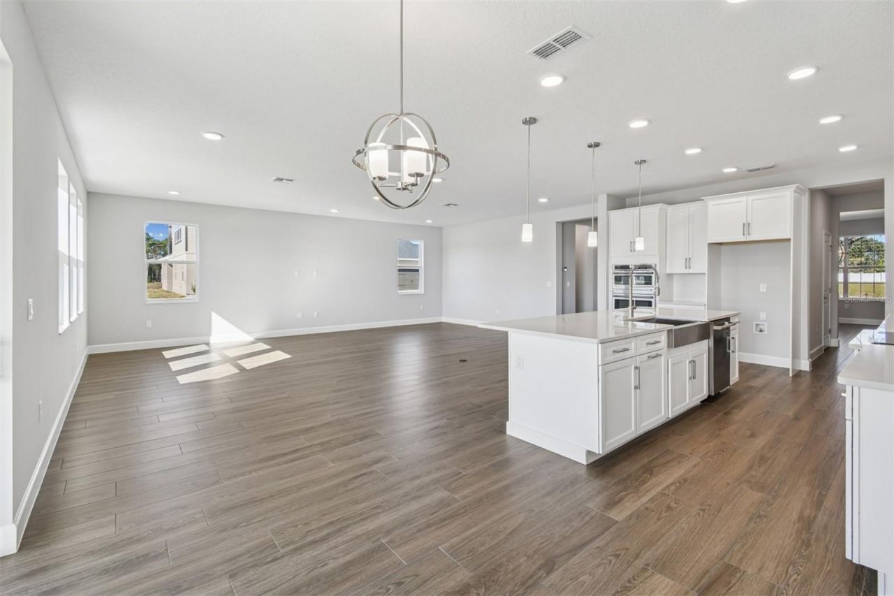 17030 Overstory Drive, Orlando, FL 32820 Photo