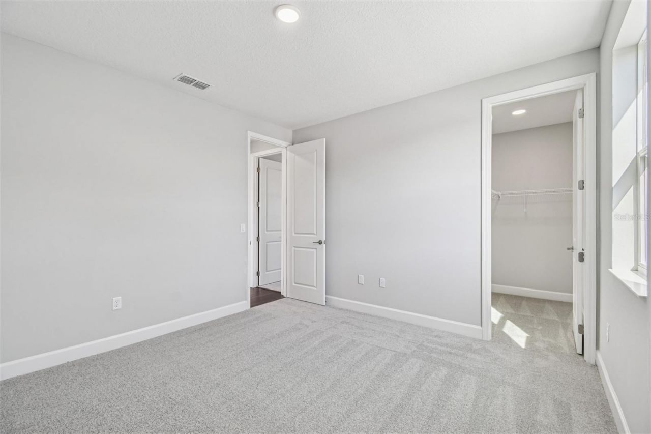 17030 Overstory Drive, Orlando, FL 32820 Photo