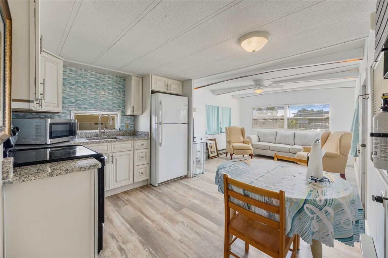 2312 17th Street Court W, Bradenton, FL 34205 Photo