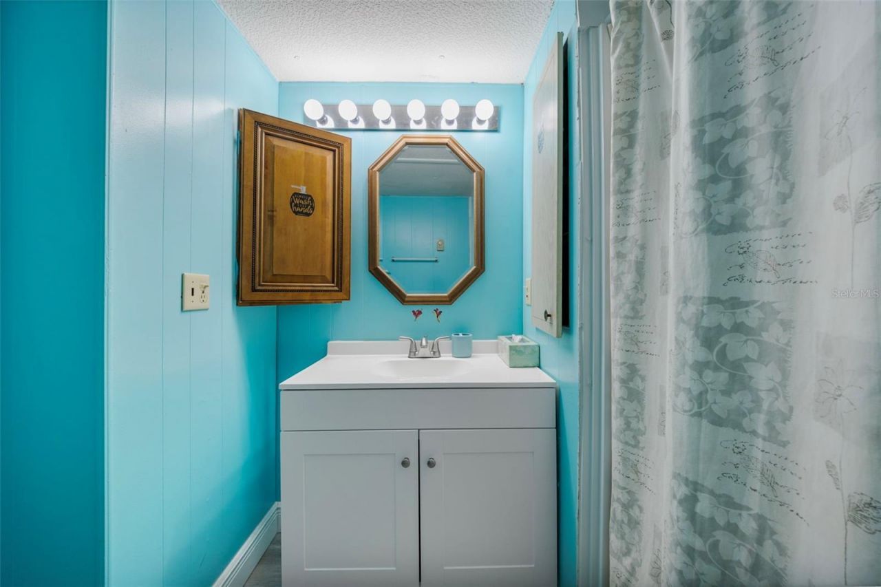 2312 17th Street Court W, Bradenton, FL 34205 Photo