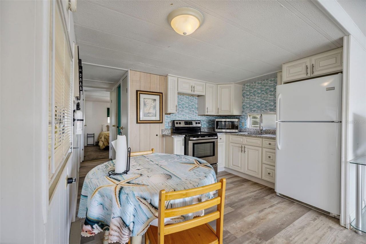 2312 17th Street Court W, Bradenton, FL 34205 Photo