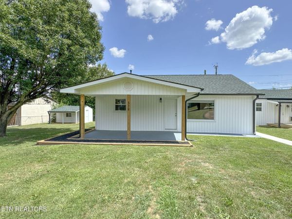 328 Cedar Ave, Knoxville, TN 37917