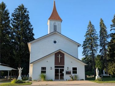 1230 Clinton Street Road, Attica, NY 14011