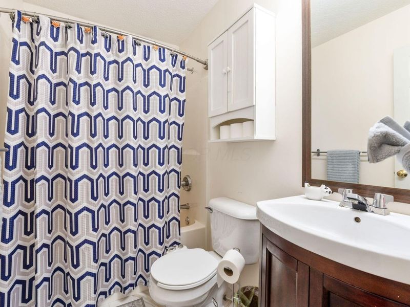 5052 Bressler Drive, Hilliard, OH 43026 Photo 4