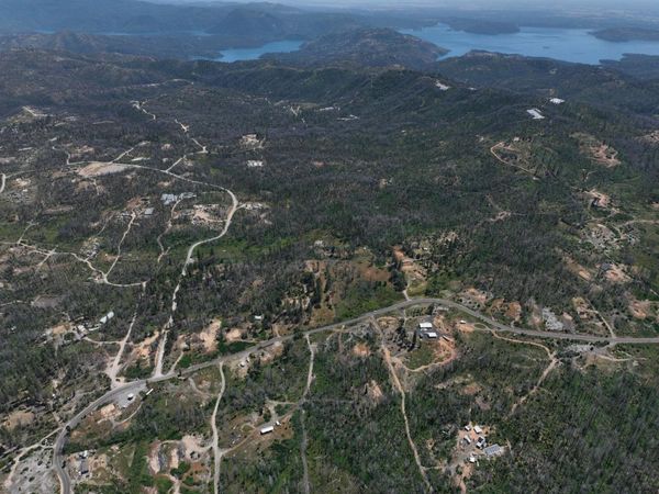 35 Bromilow Ln, Berry Creek, CA 95916