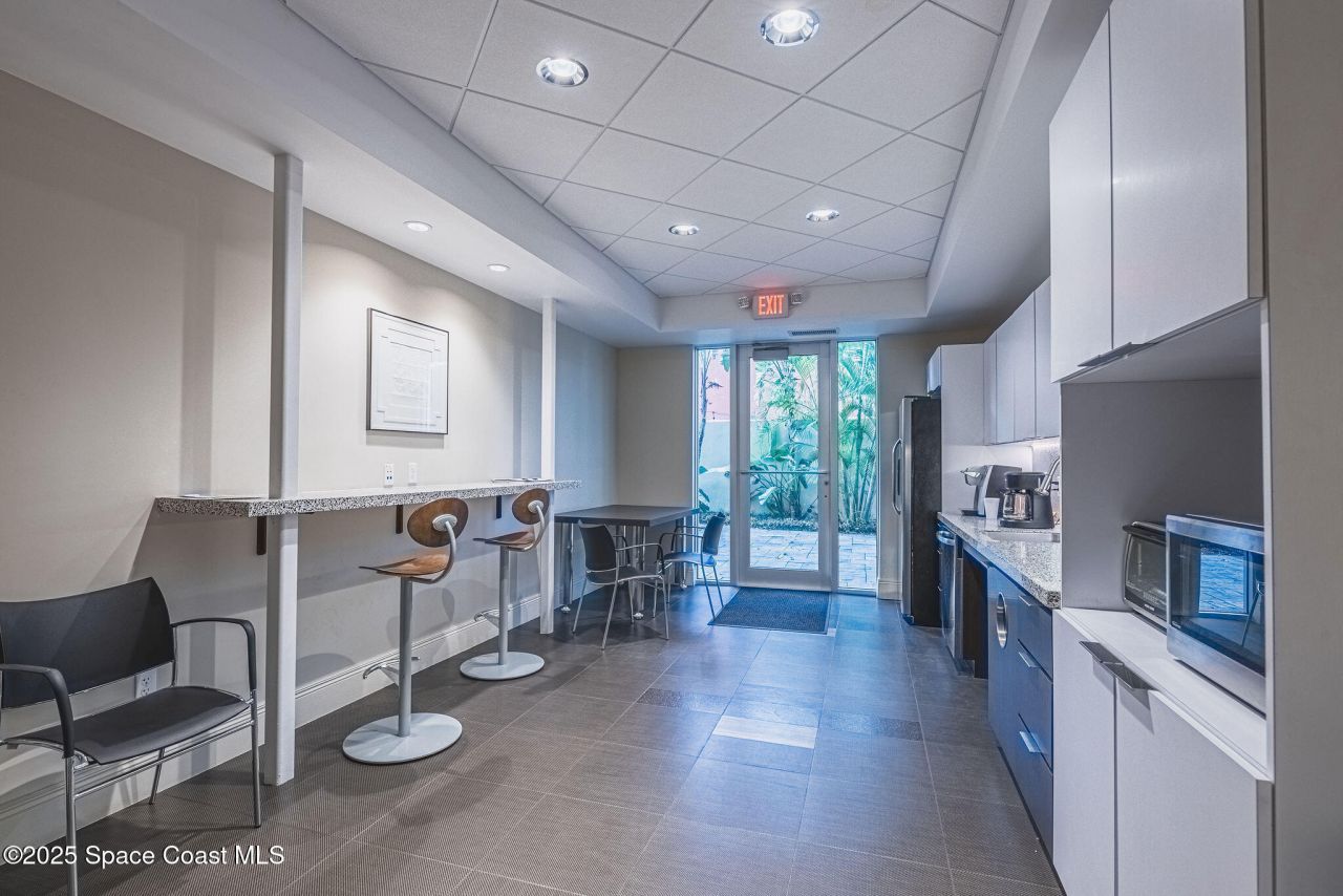 2015 Waverly Place, Melbourne, FL 32901 Photo