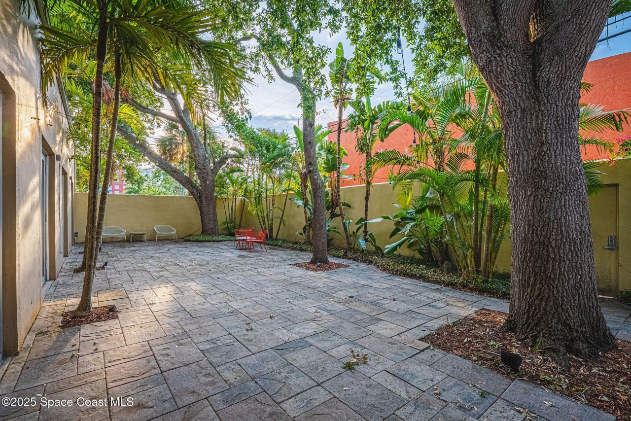 2015 Waverly Place, Melbourne, FL 32901 Photo