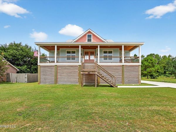 119 Sea Oaks Boulevard, Long Beach, MS 39560