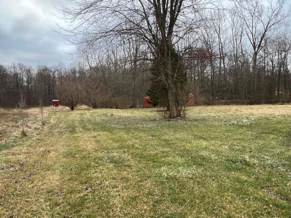 15655 Locke Road, Union Pier, MI 49129