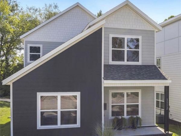 1112 S Dunn Avenue, Fayetteville, AR 72701