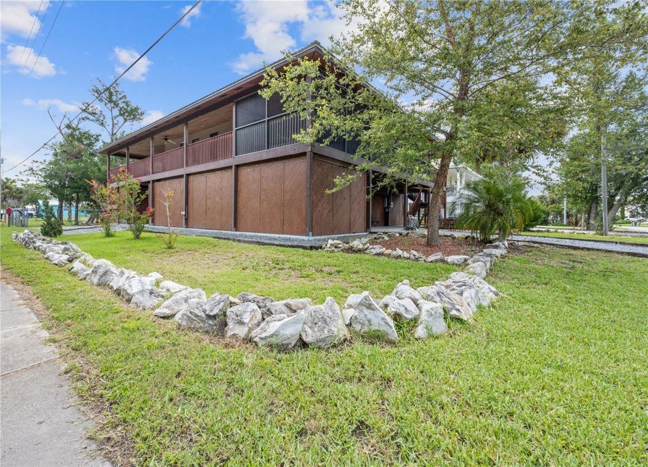 1950 NW 19th Street, Crystal River, FL 34428 Photo