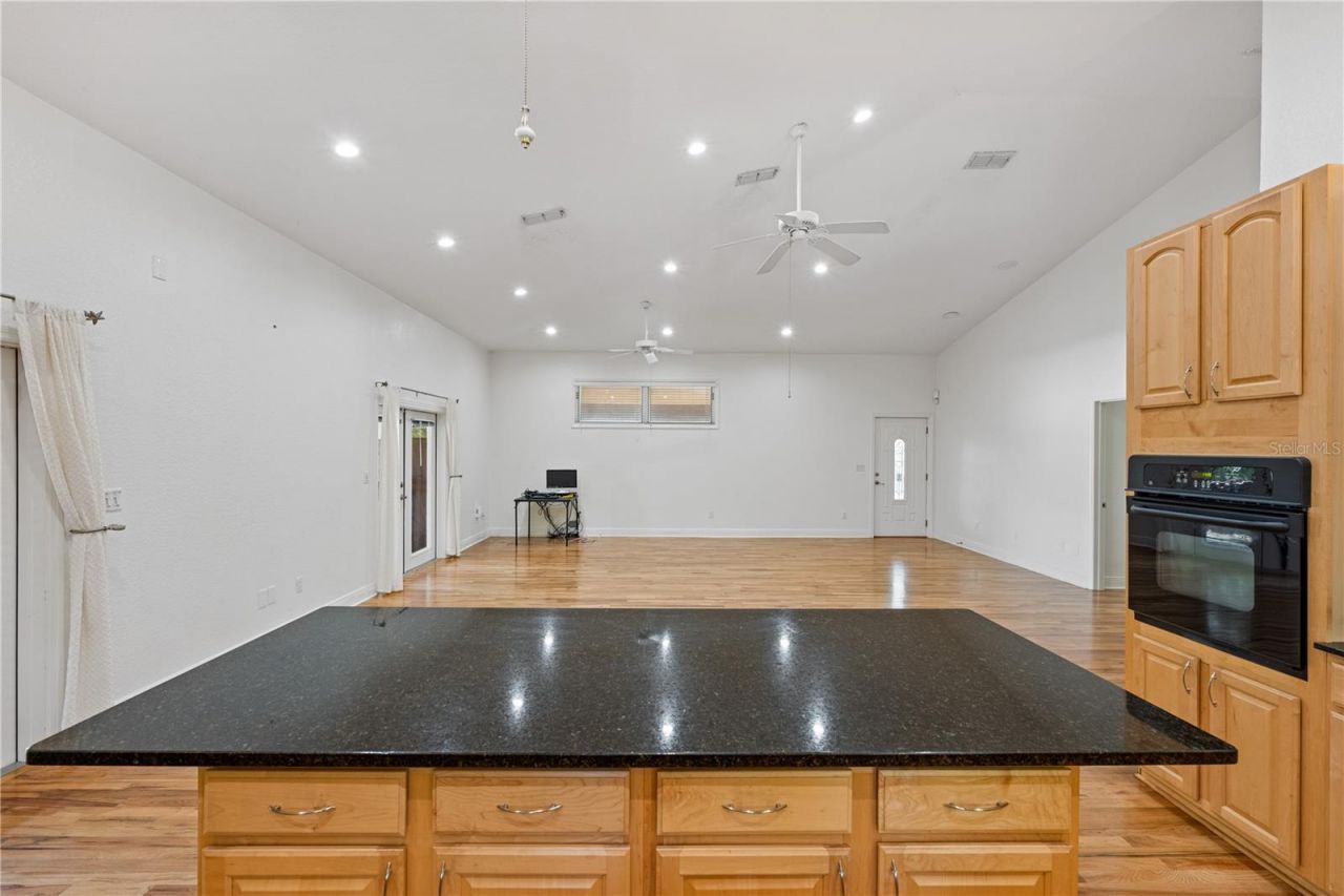 1950 NW 19th Street, Crystal River, FL 34428 Photo