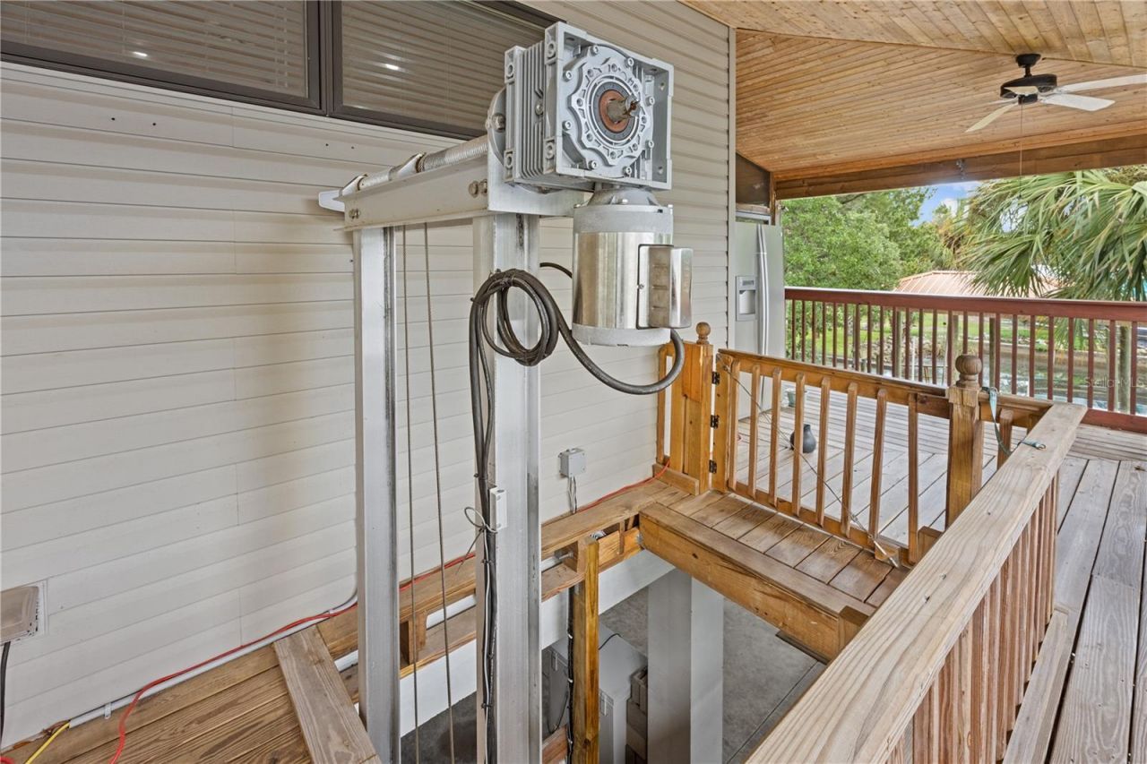 1950 NW 19th Street, Crystal River, FL 34428 Photo