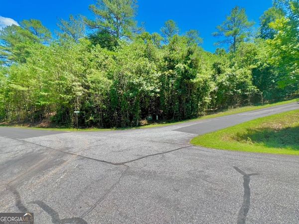 64 Meadow Brooke Drive, Young Harris, GA 30582