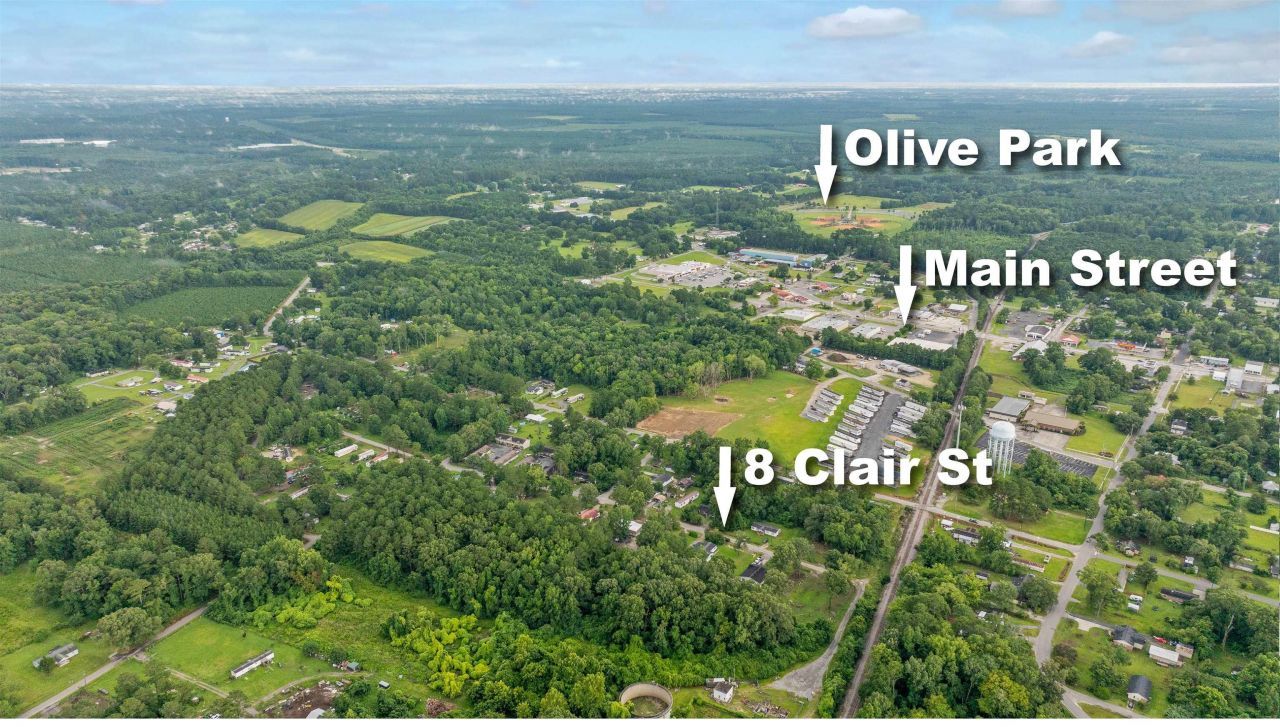 8 Clair St. Photo 11