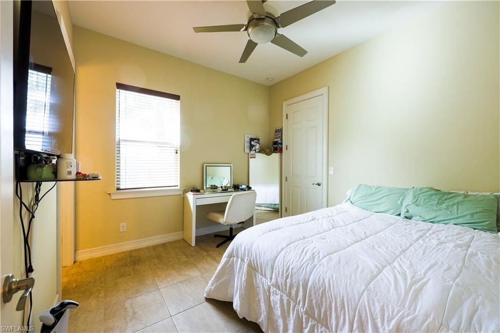 3330 Banyon Hollow Loop, North Fort Myers, FL 33903 Photo