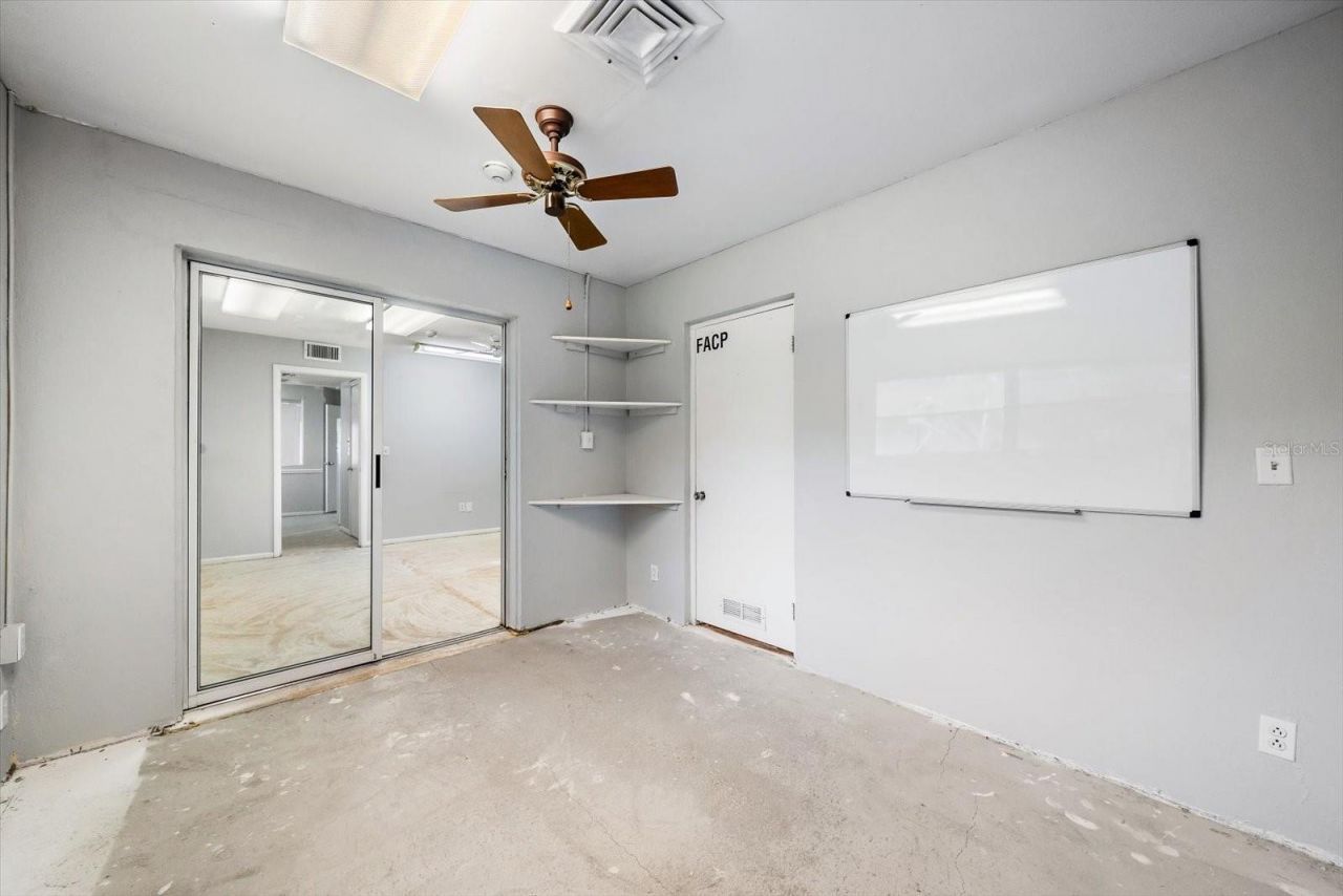 4242 Mcintosh Lane, Sarasota, FL 34232 Photo