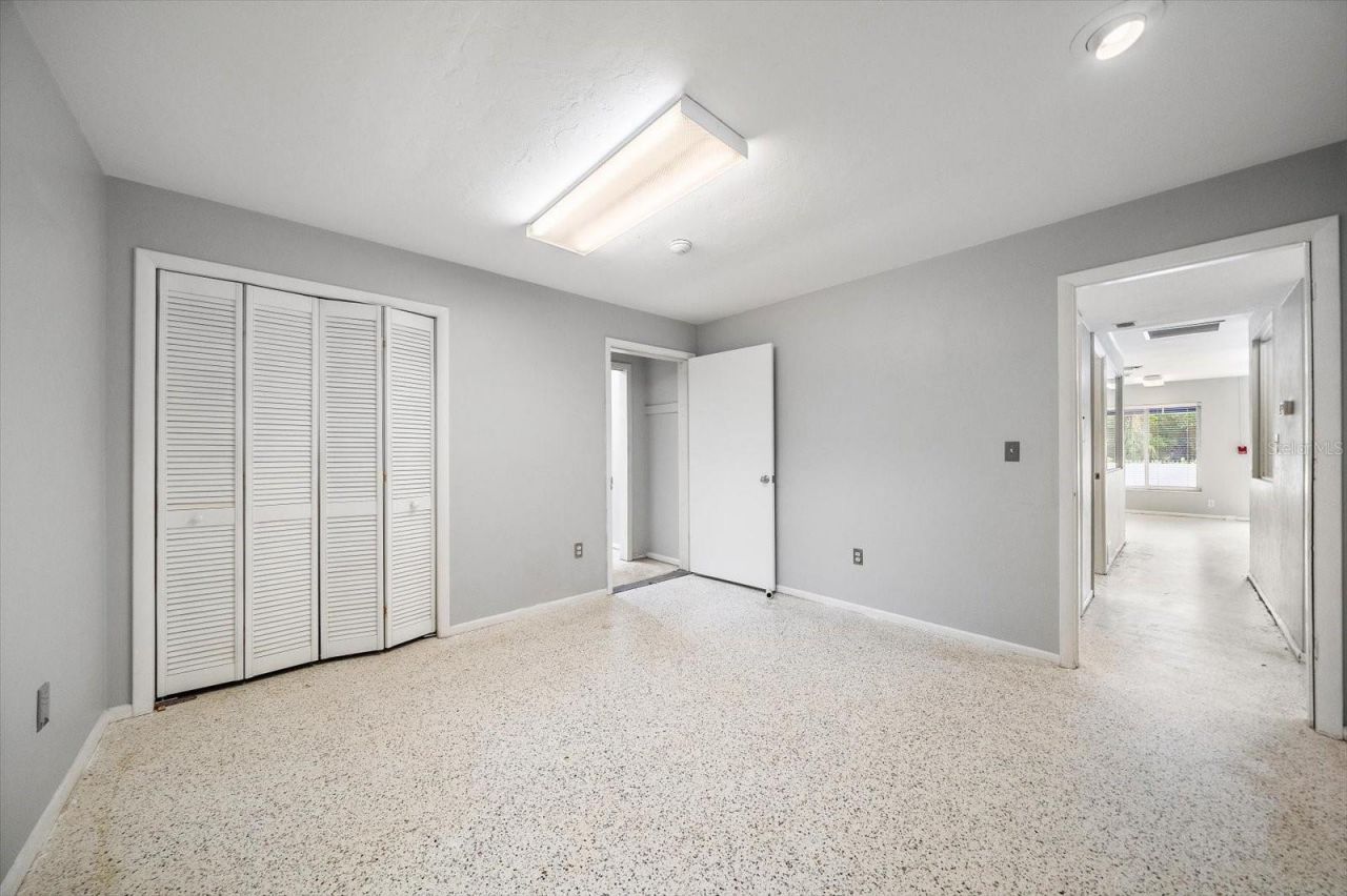 4242 Mcintosh Lane, Sarasota, FL 34232 Photo
