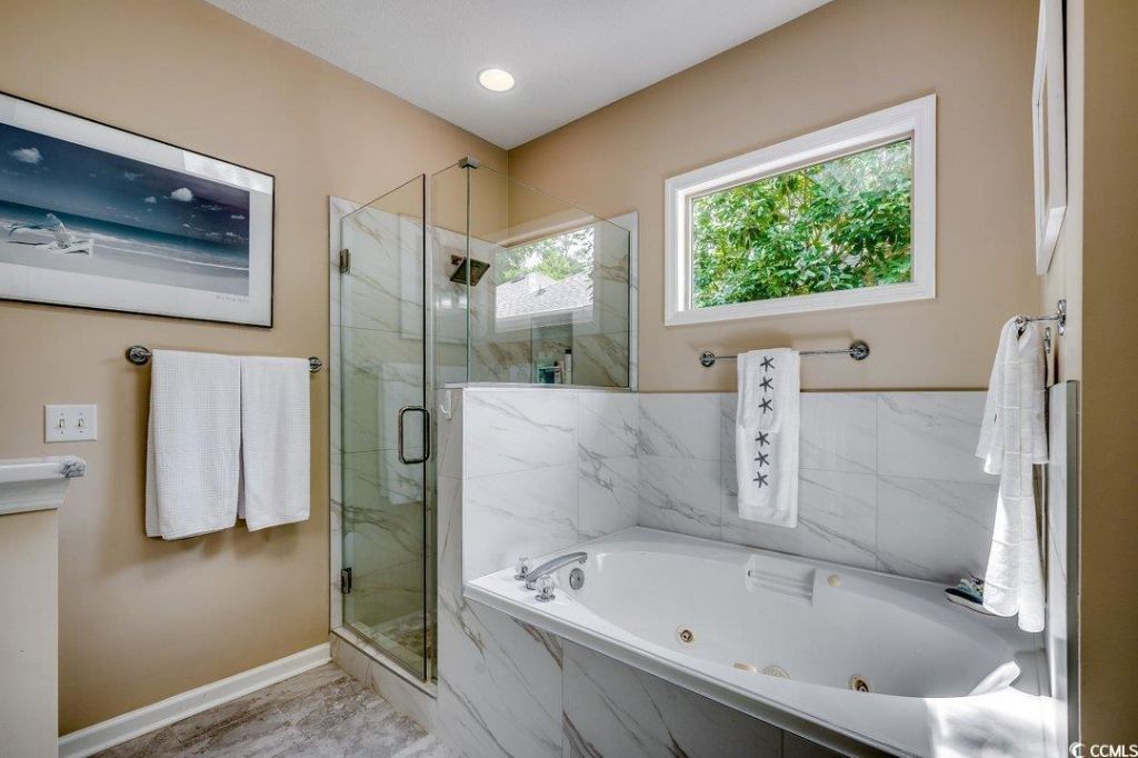 1831 Spinnaker Dr. Photo 11