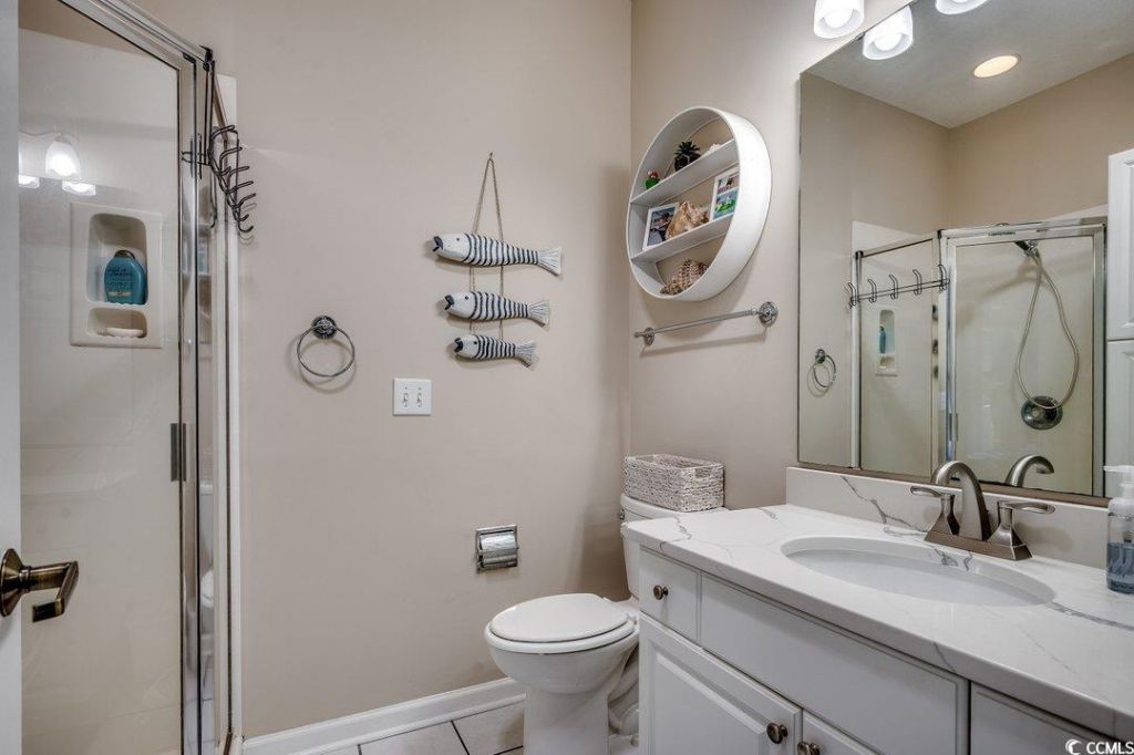 1831 Spinnaker Dr. Photo 16