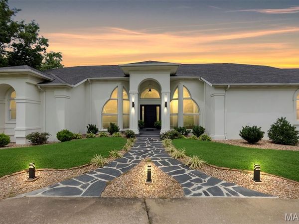 237 Kensington Lane, Cape Girardeau, MO 63701