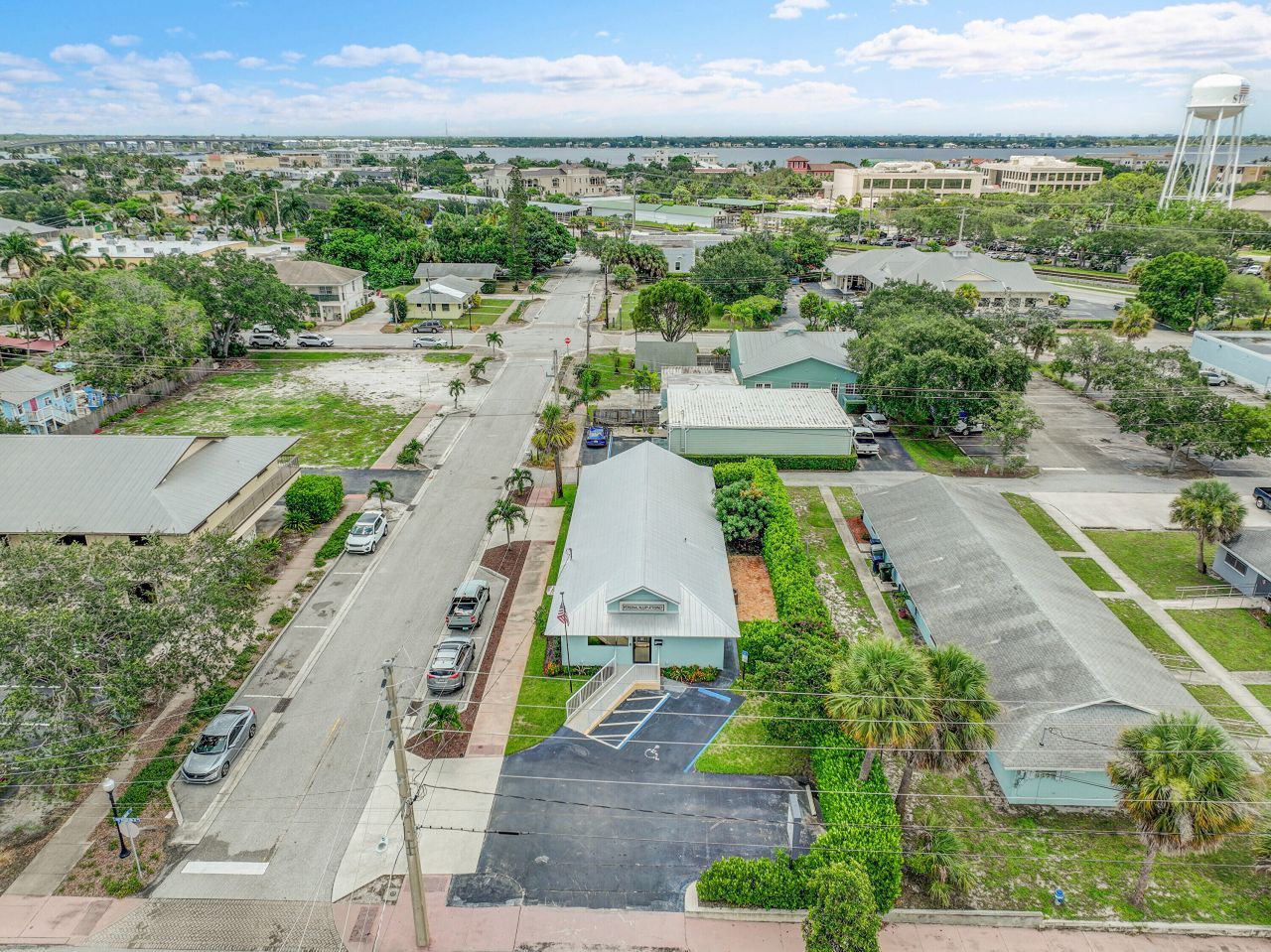 101 SE Martin Luther King Jr Boulevard, Stuart, FL 34994 Photo