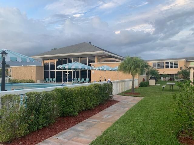 2161 NE 1st Court, Unit 202, Boynton Beach, FL 33435 Photo