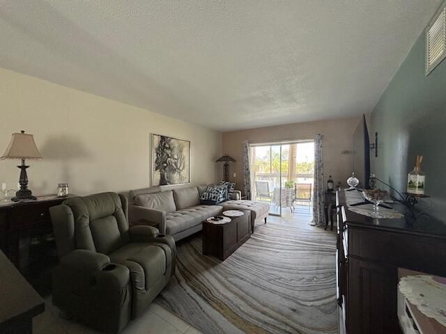 2161 NE 1st Court, Unit 202, Boynton Beach, FL 33435 Photo