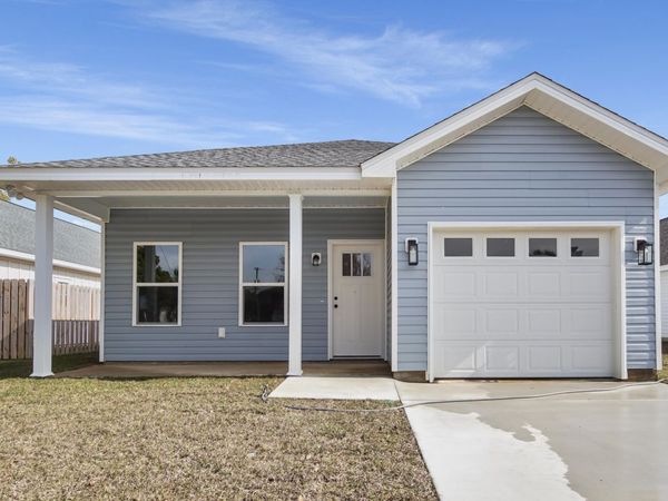 1148 Mulberry Avenue, Panama City, FL 32401