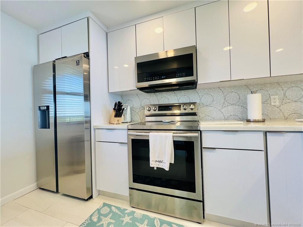 4200 N Highway A1a, Unit 1111, Fort Pierce, FL 34949 Photo