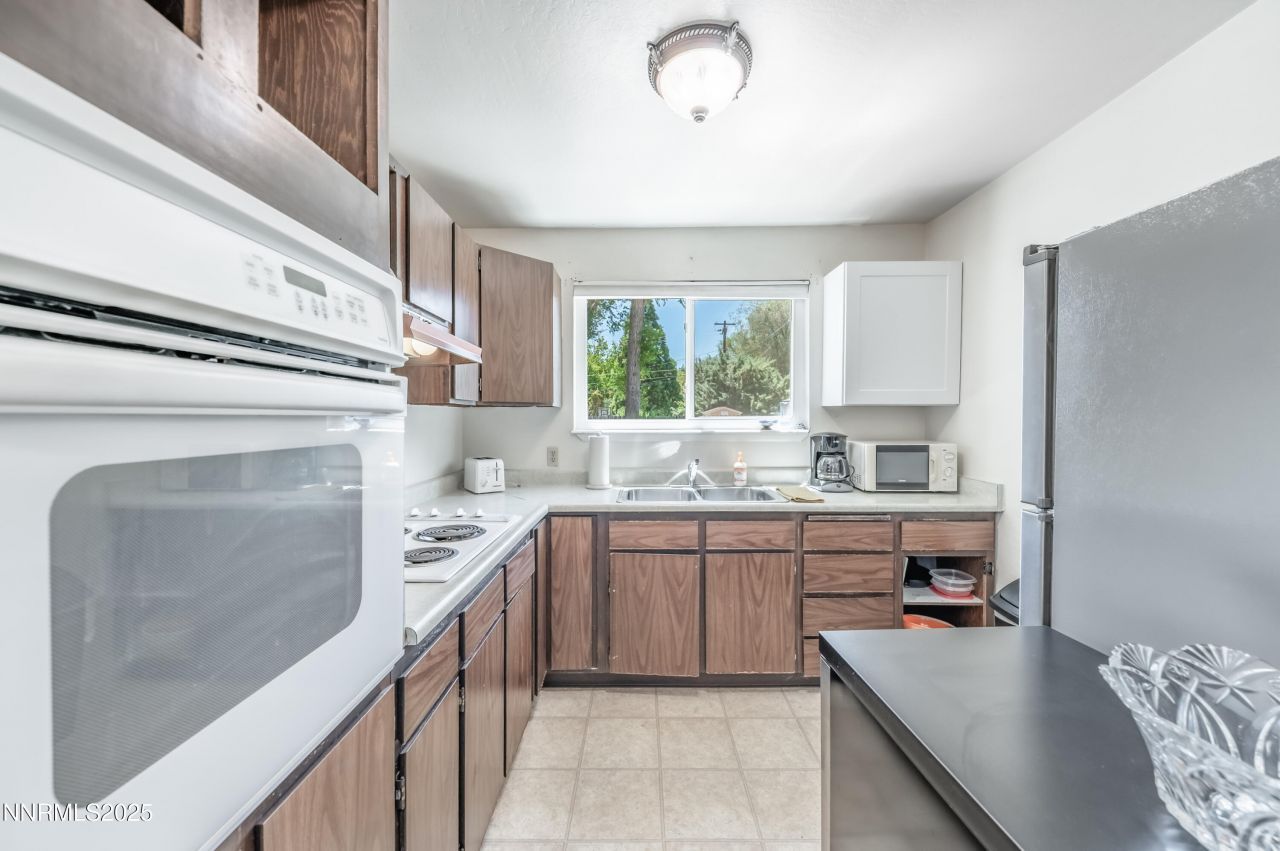 1755 Benjamin Franklin Drive, Reno, NV 89509 Photo