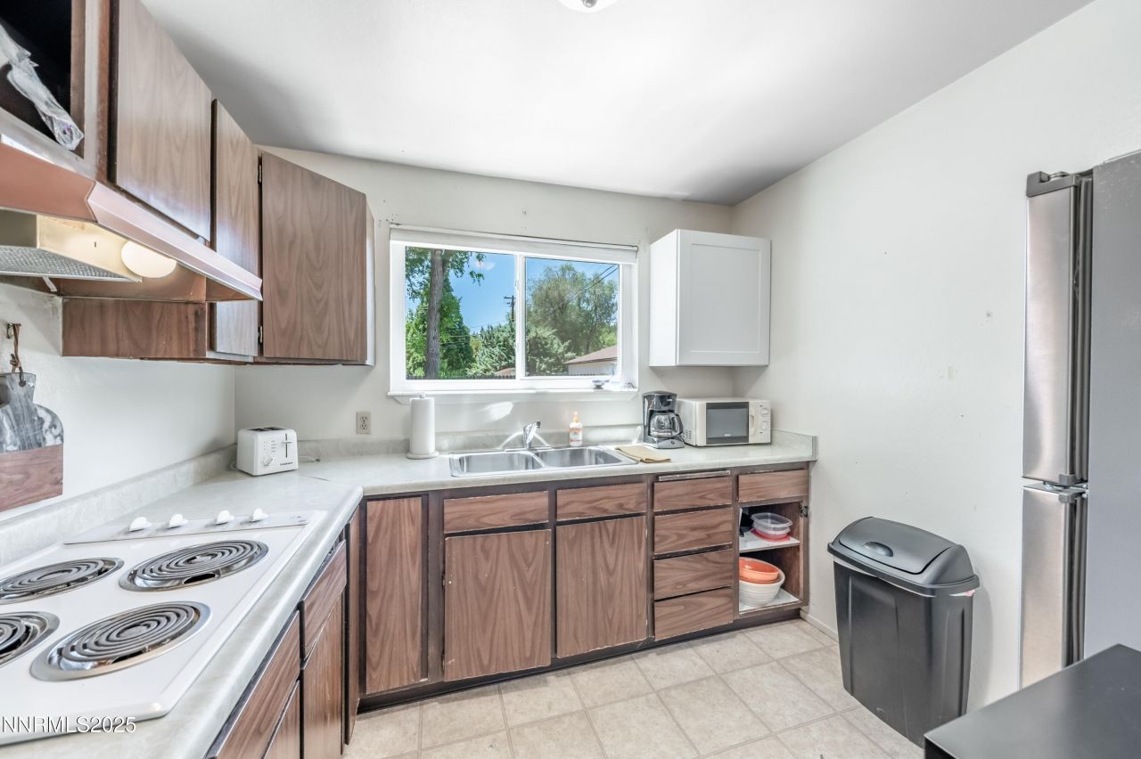 1755 Benjamin Franklin Drive, Reno, NV 89509 Photo