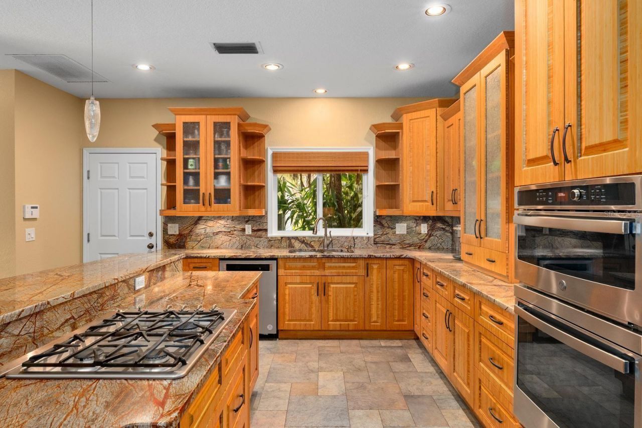 6915 215th Street E, Bradenton, FL 34211 Photo