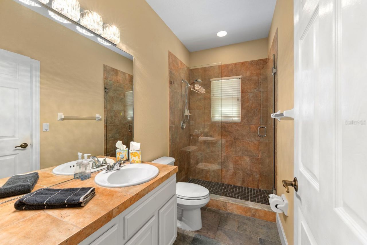 6915 215th Street E, Bradenton, FL 34211 Photo