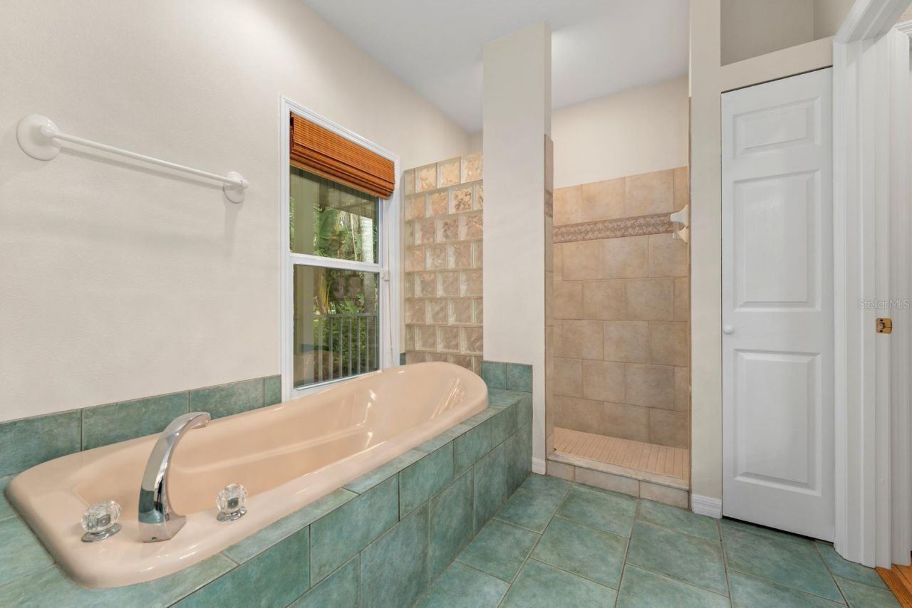 6915 215th Street E, Bradenton, FL 34211 Photo